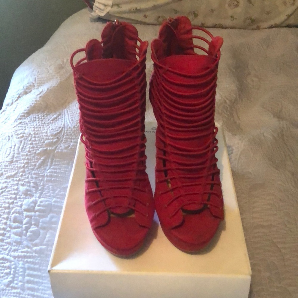 Marsh&Maddaux 6 inch plarform pumps